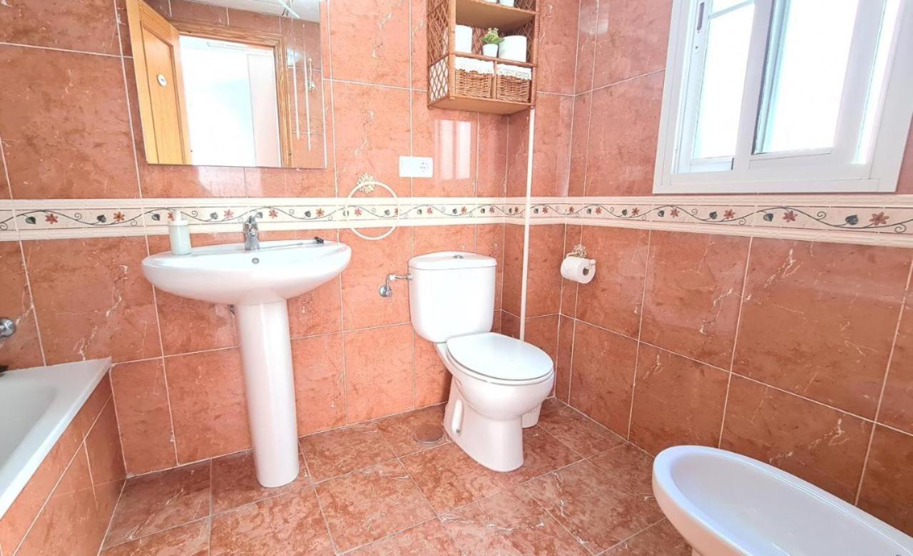 Apartament Burriana Beach Silhouse Nerja Buitenkant foto